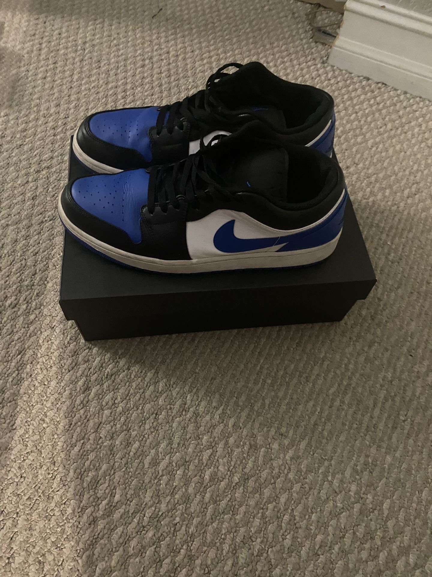 Jordan 1 Low Royal Toe