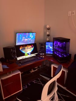 9950x3d 5080 PC with 64gb ram 6tb Storage