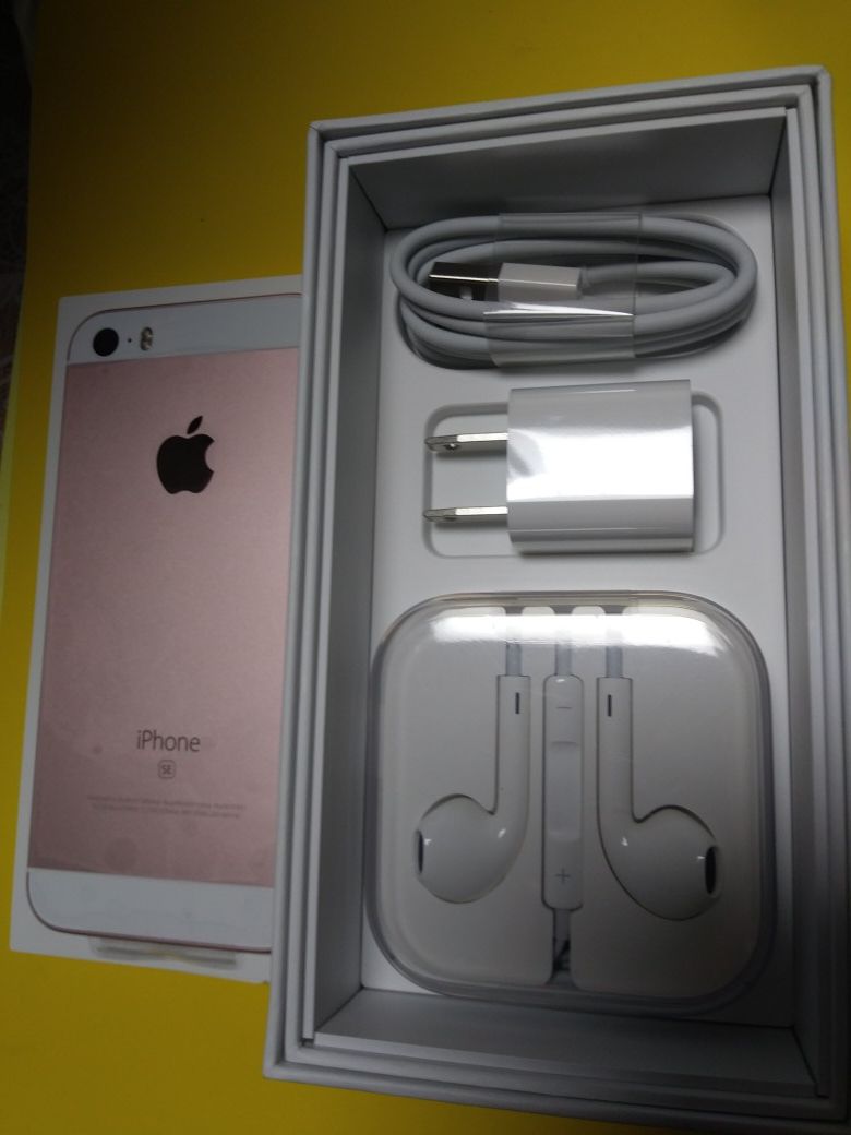 Unlocked Iphone Se Model A1662 32gb Rose Gold 4 Display Used A Few Months In Great Condition Original Box Charger Manual Included For Sale In Renton Wa Offerup Unlocked Iphone Se Model A1662 32gb Rose Gold 4 Display Used A Few Months In Great Condition Original Box Charger Manual Included For Sale In Renton Wa Offerup