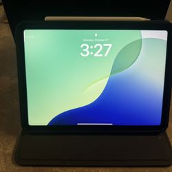 iPad Air With Apple Pencil