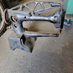 Antique Singer Cobbler Leather Sewing Machine Head Model 29-4 Classic Vintage