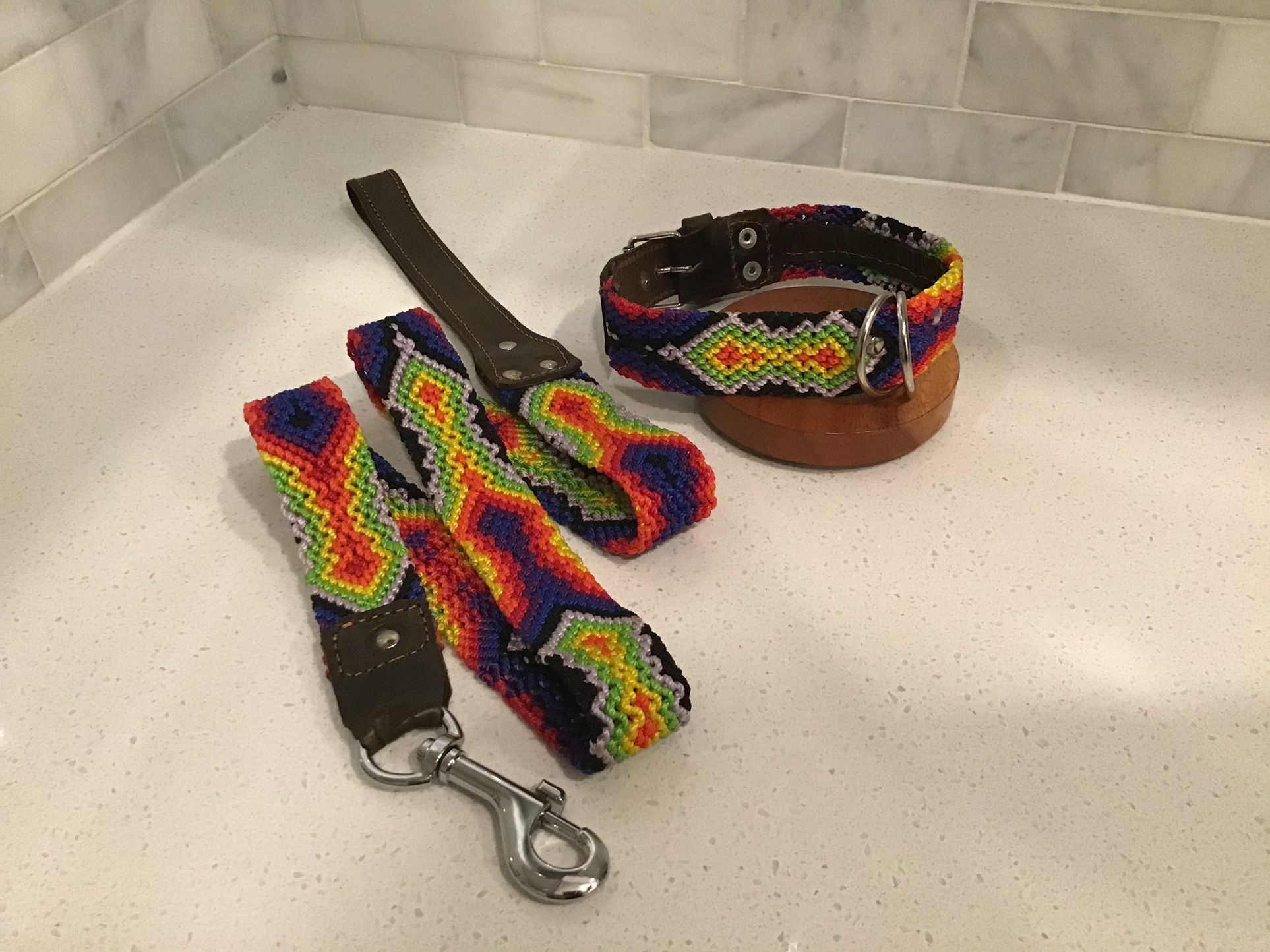 Large 18” Artisan Dog Collar & Leash Set – Handwoven Color Burst
