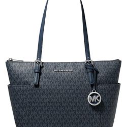 Michael Kors JET SET Handbag