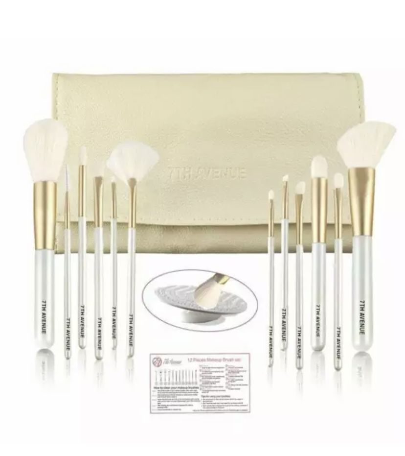 Makeup Brush Set 12 brushes with Carry Bag and Cleaner Mat