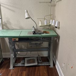 Industrial Overlock Machine