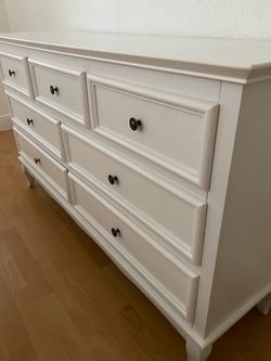 Drawer dresser
