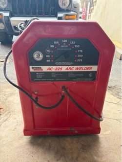 Lincoln Electric AC-225 Arc Welder