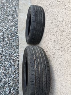 2 Toyo Tires 205 / 60/R16