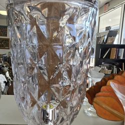 Godlinger Dublin crystal beverage dispenser. 19" Tall. PLEASE READ DESCRIPTION 