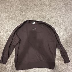 Women Nike  Sweater  Brown