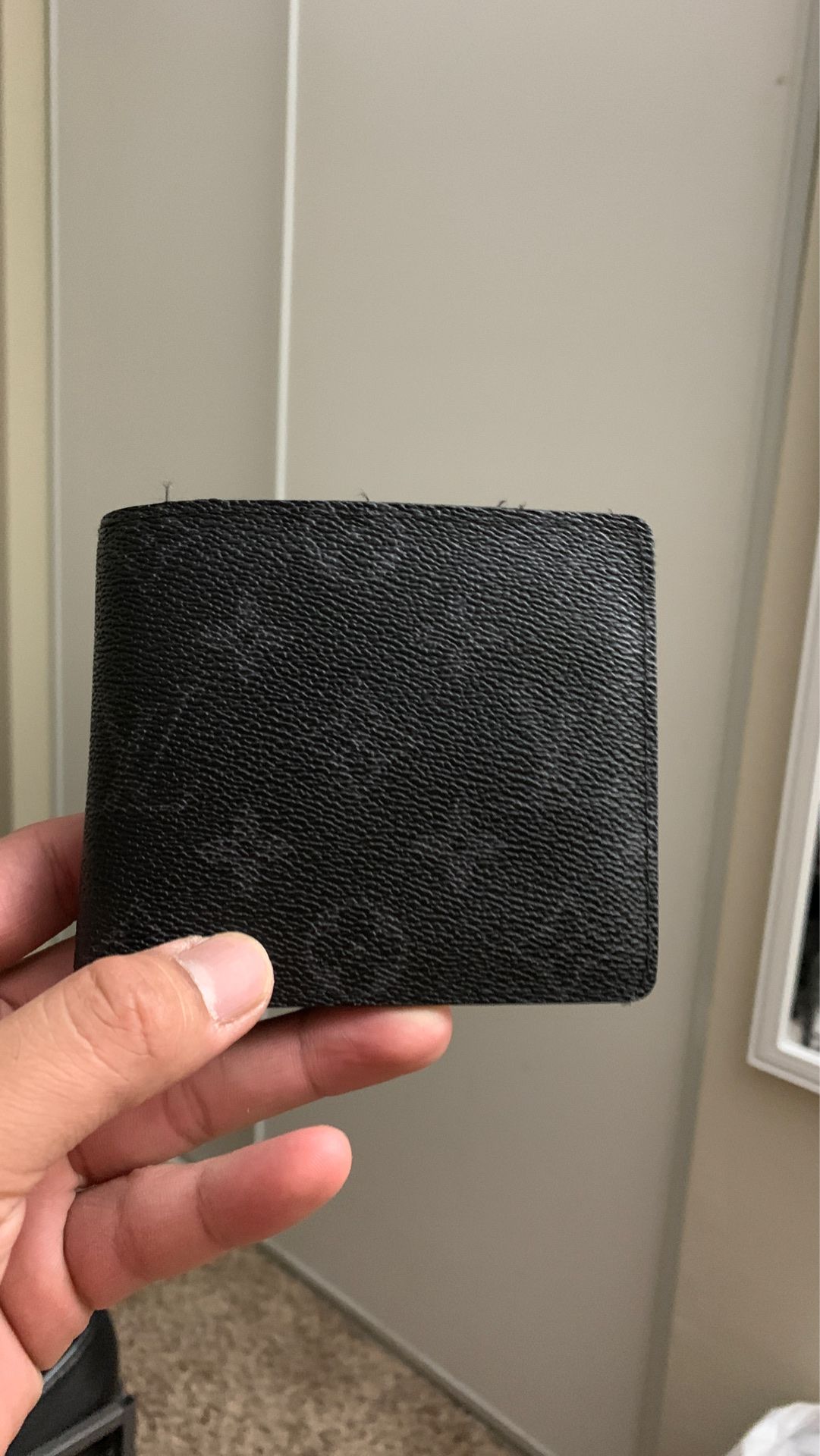 Supreme wallet
