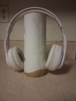 Bluetooth headphones