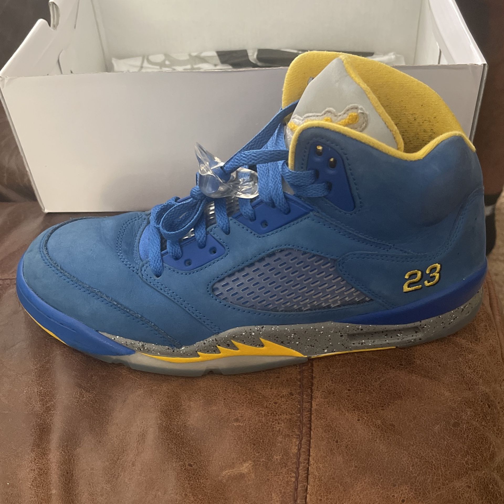 Like New Jordan 5 Size