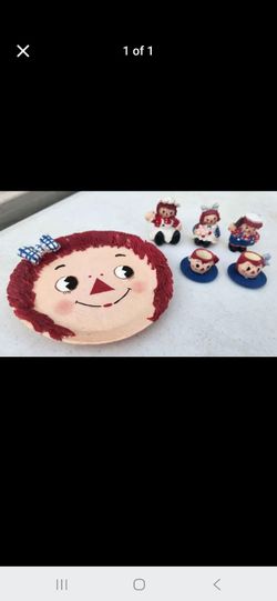 Raggedy Ann Collectible Figurines and Plate Set
