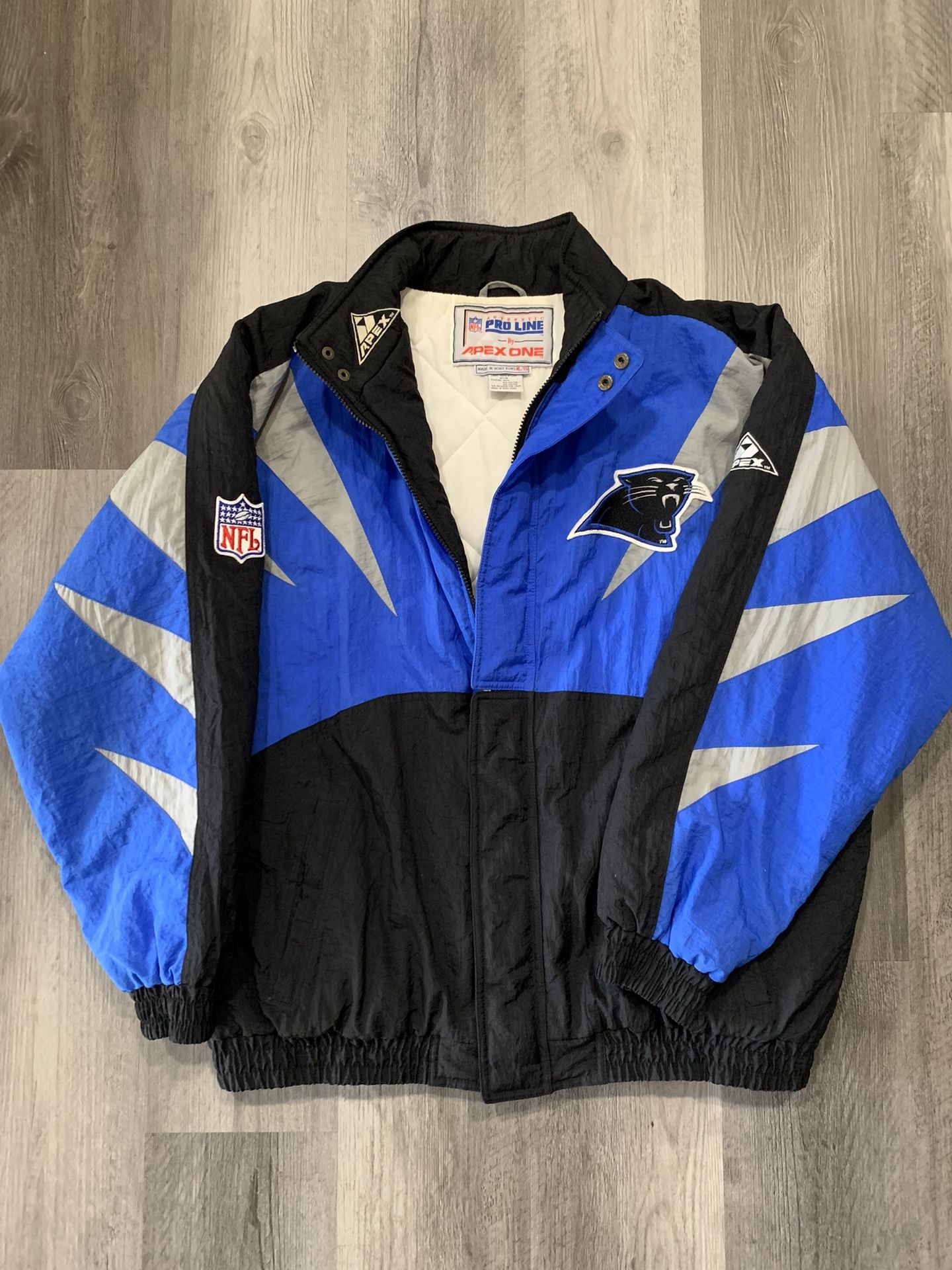 Vintage APEX Carolina Panthers Shark tooth Jacket NFL
