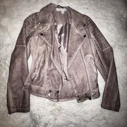 Women’s Leather Jacket