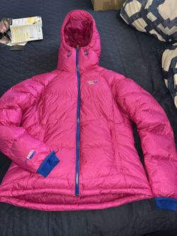 Mountain Hardwear Women’s Nilas Down Jacket