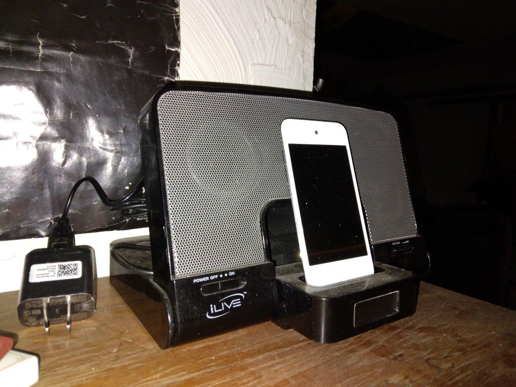 I Pod And I Live Speaker Dock