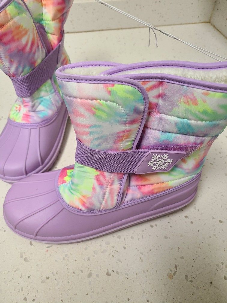 Size 6 Kids, Children's Place Snow Boots