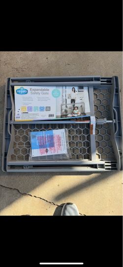 Baby gate