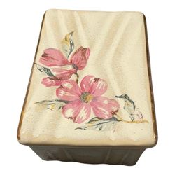 Vintage Carillon China Pottery Trinket Box 4.5”