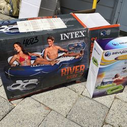 River Run Floats - Included Free Cooler Raft