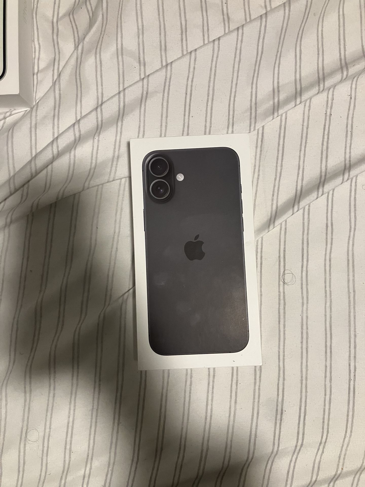 iPhone 16 Plus Black 