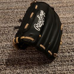 Rawlings 9-11.5” Left Hand Glove