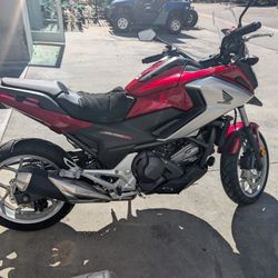 2018 Honda NC750X DCT