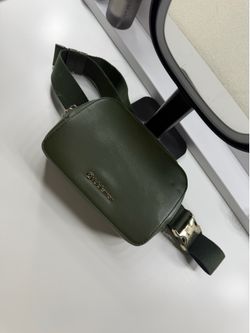 Lululemon crossbody