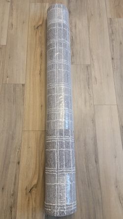 Brand New 5x7 Gray Area Rug