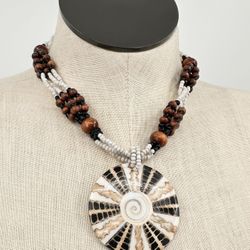 Vintage Mosaic Dial Swirl Inlay Shell Pendant Necklace 19”