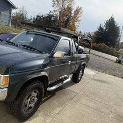 Nissan P/u V6 4x4 5 Spd 