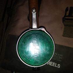 Vintage Automatic Fly Reel