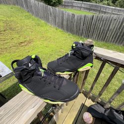 Jordan 6 Retro 