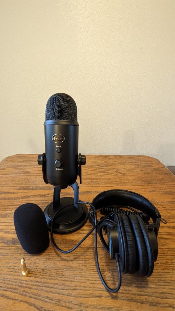 Blue Yeti Microphone + Sony MDR 7506 Headphones Bundle 