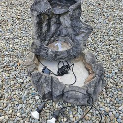 36x33x30high Fake Rock Fountain With Flood Lights