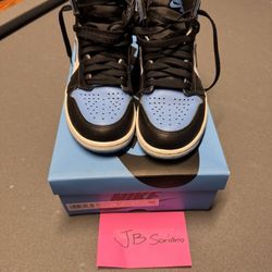 Jordan 1 High Unc Toe