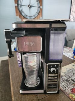 Ninja coffee maker.  Cold and hot