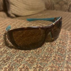 Oakley Vintage Sunglasses - Rare Find! Barely Worn! 