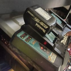 Makita Double Charger 
