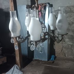 Chandelier 