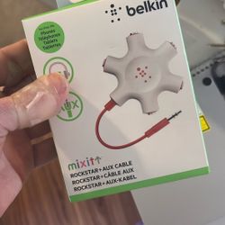 Belkin Mixit Rockstar + Aux Cable