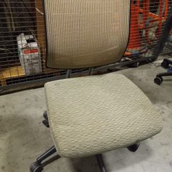 SEATONIT HERMAN MILlER