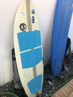 Surfboard/Hydrofoil Board