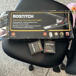 Bostitch Staples 