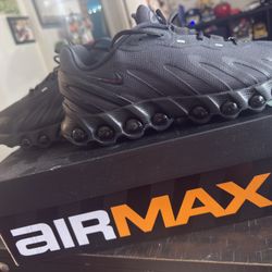 AIR MAX DN8