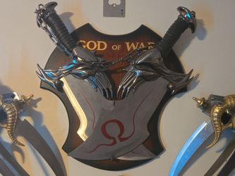 God of War Blades of Chaos Wall Plaque