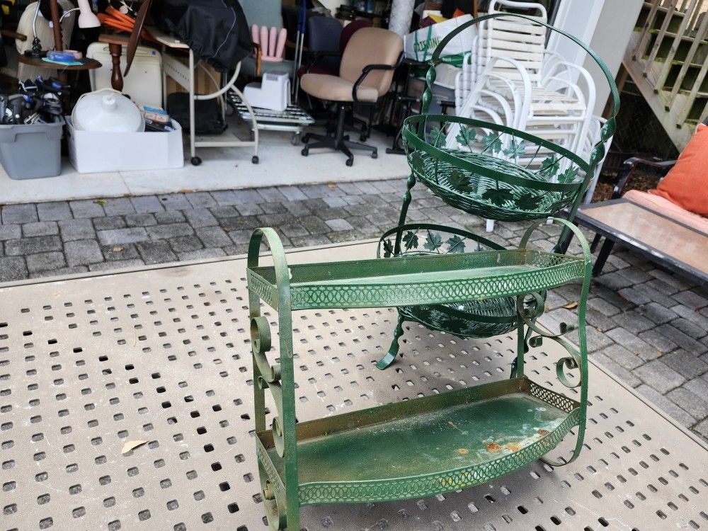 Vintage Metal Tabletop Shelves Rack S And Green Floating Shelf