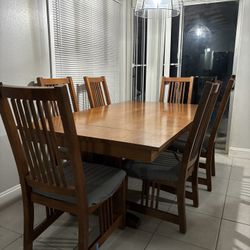 Dining Table & Chairs(8)